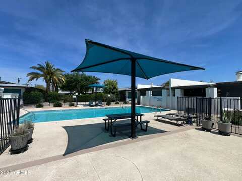 1250 E BETHANY HOME Road, Phoenix, AZ 85014