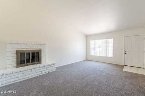 2515 S MAPLE Avenue, Tempe, AZ 85282