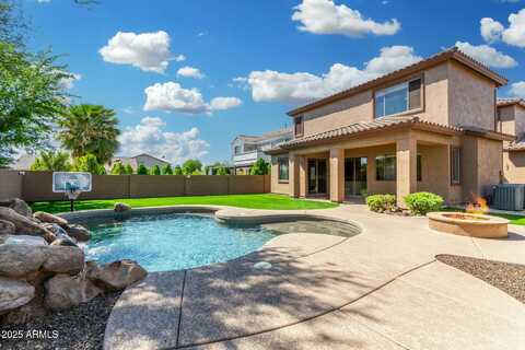 3099 E CLAXTON Court, Gilbert, AZ 85297