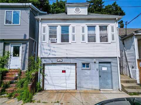 121 Osgood Avenue, State Island, NY 10304