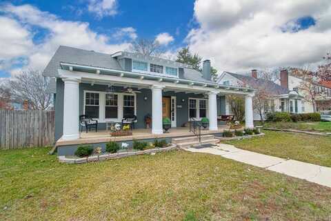 100 Colonial Court, Little Rock, AR 72205