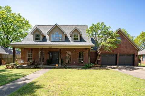 1025 Summerwood, Conway, AR 72034