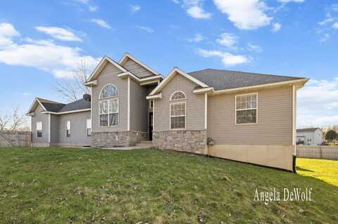 4087 BALDWIN STREET, HUDSONVILLE, MI 49426