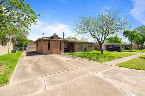 3818 Bentwood, Corpus Christi, TX 78415