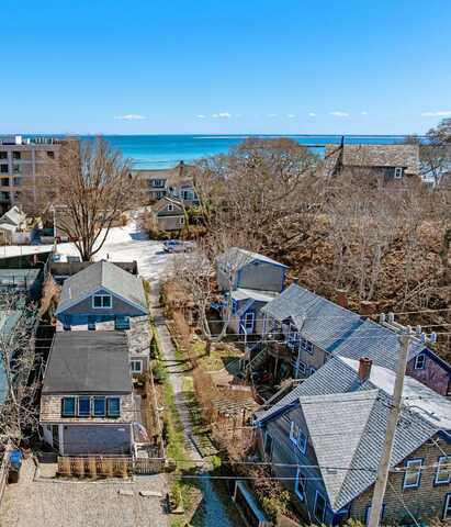 211 1/2 Bradford Street, Provincetown, MA 02657