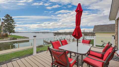 28 Bay View Drive, Buckeye Lake, OH 43008