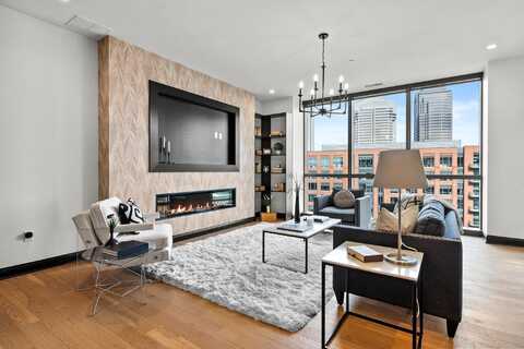 225 John H Mcconnell Boulevard, Columbus, OH 43215