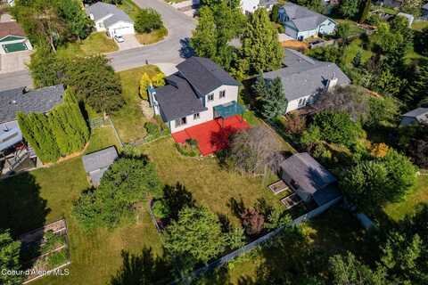 430 Willow Dr, Sandpoint, ID 83864