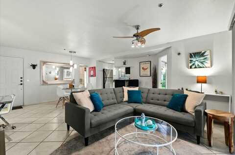 2700 Lawrence Crossley Road, Palm Springs, CA 92264