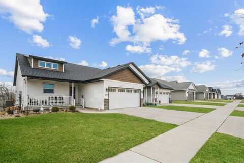1609 Petrus Drive NE, Cedar Rapids, IA 52402