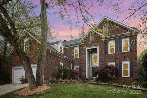 3409 Pondview Lane, Charlotte, NC 28210