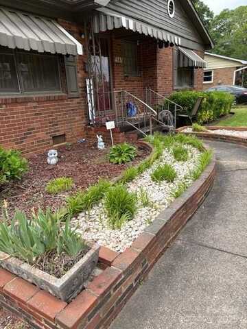 4331 Knollcrest Drive, Charlotte, NC 28208