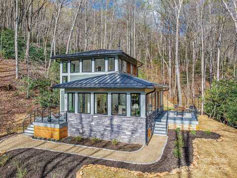 7 Brooksong Drive, Asheville, NC 28805