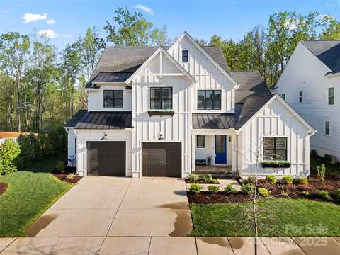 14013 Pinoli Pine Circle, Huntersville, NC 28078