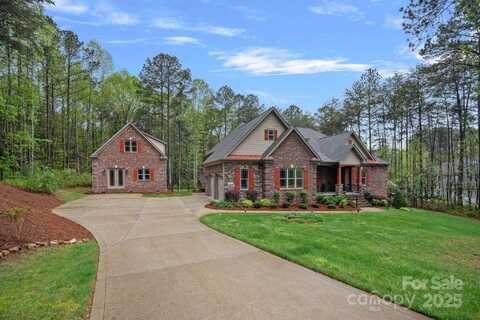 4637 Gold Finch Drive, Denver, NC 28037