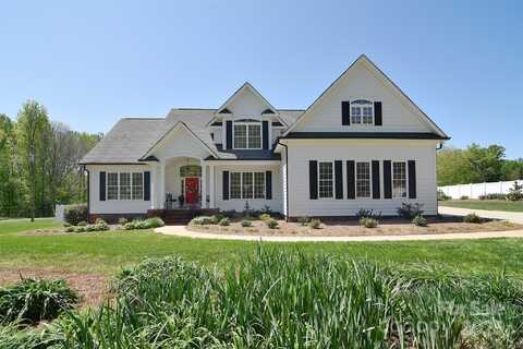 16610 Blackberry Hills Drive, Midland, NC 28107