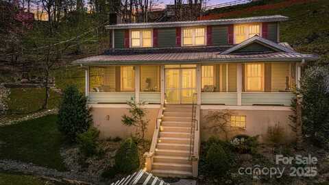153 Skyway Drive, Marshall, NC 28753