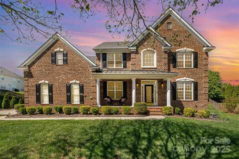 2003 Ptarmigan Court, Waxhaw, NC 28173