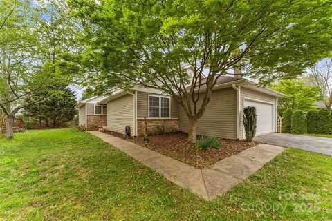95 Wildwood Forest Lane, Mills River, NC 28759
