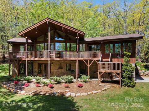 3605 Ridgetop Road, Sherrills Ford, NC 28673