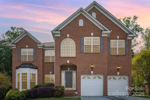 1801 Briarcrest Drive NW, Charlotte, NC 28269