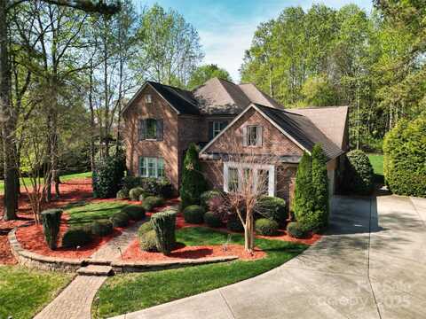 13620 Castleford Drive, Mint Hill, NC 28227
