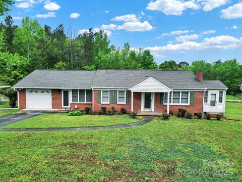 4462 Flat Creek Road, Heath Springs, SC 29058