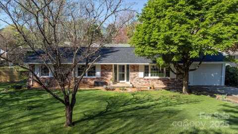 37 Far Hills Terrace, Brevard, NC 28712