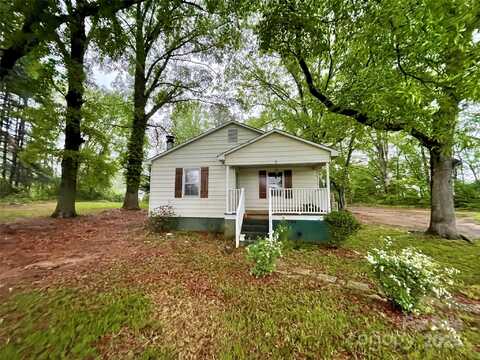14600 GLENDALE Drive, Huntersville, NC 28078