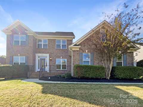 5104 Shannamara Drive, Matthews, NC 28104