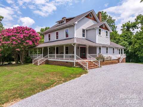 44 Bickford Avenue, Tryon, NC 28782