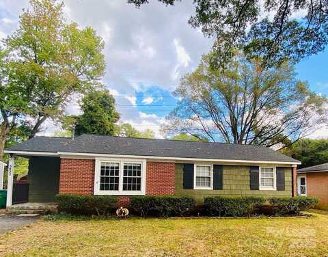 5027 Baylor Drive, Charlotte, NC 28210
