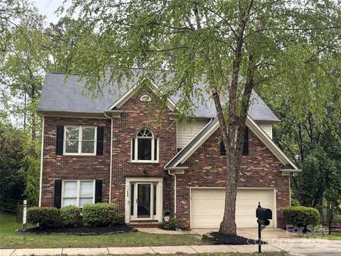 7409 Tarland Lane, Charlotte, NC 28269