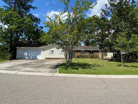 411 Navaho Circle, Summerville, SC 29483