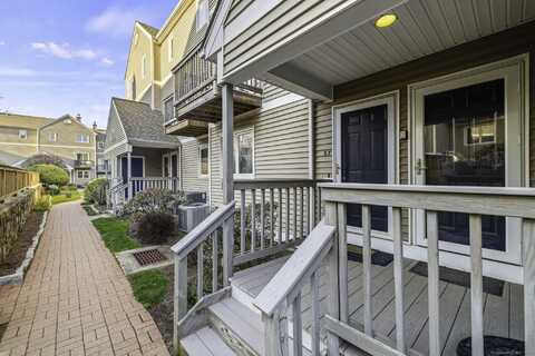 58 Glenrock, Norwalk, CT 06850