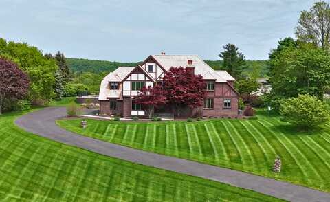 14 Turnberry Road, Wallingford, CT 06492
