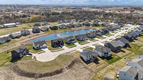 70 NW Hidden Knoll, Waukee, IA 50263