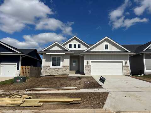 1910 Silver Maple Drive, Norwalk, IA 50211