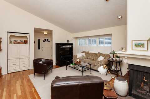 6172 Terrace Drive, Johnston, IA 50131