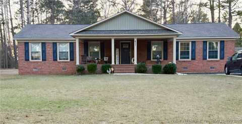 611 Lewis Street, Raeford, NC 28376