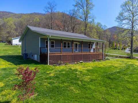 2349 East Fork Rd, Sylva, NC 28779