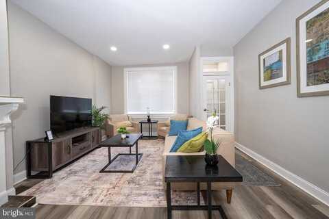 930 N 30TH STREET, PHILADELPHIA, PA 19130
