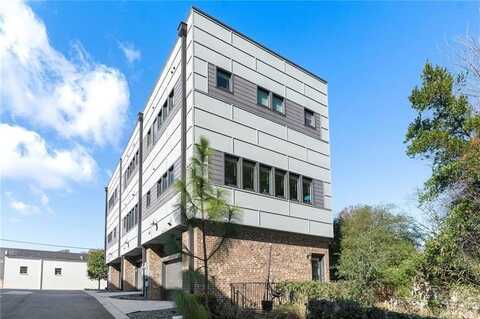 611 King Arnold Street, Atlanta, GA 30354