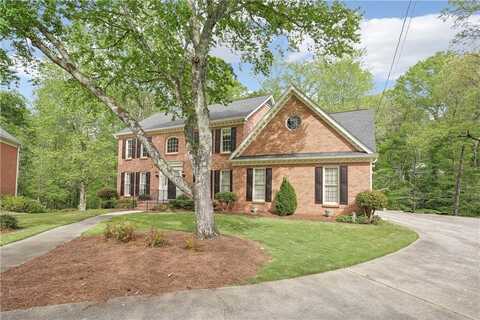918 Guinevere Way, Lilburn, GA 30047