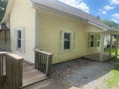 509 Adamson Avenue, Carrollton, GA 30117