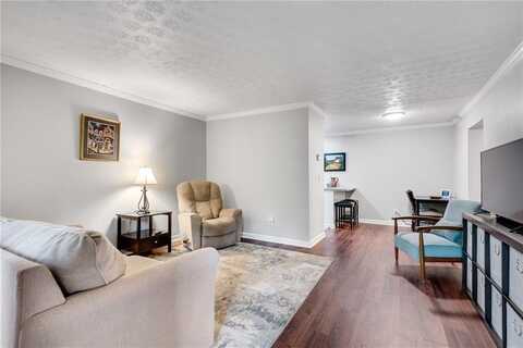 3085 Colonial Way, Atlanta, GA 30341