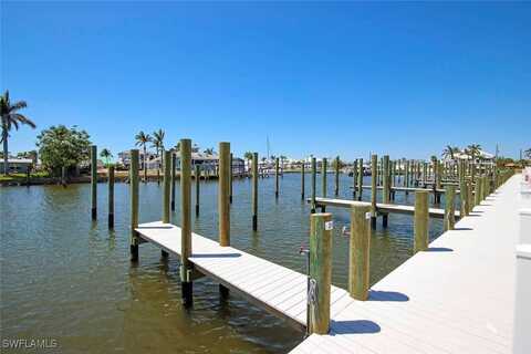 18008 San Carlos Boulevard unit: 25, Fort Myers Beach, FL 33931