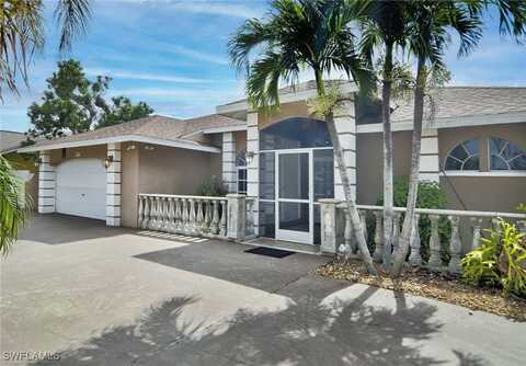 2017 SE 8th Avenue, Cape Coral, FL 33990