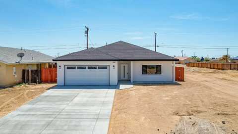 9112 Rea Avenue, California City, CA 93505