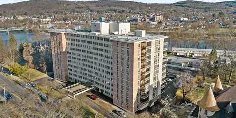 5 Riverside Drive, BINGHAMTON, NY 13905